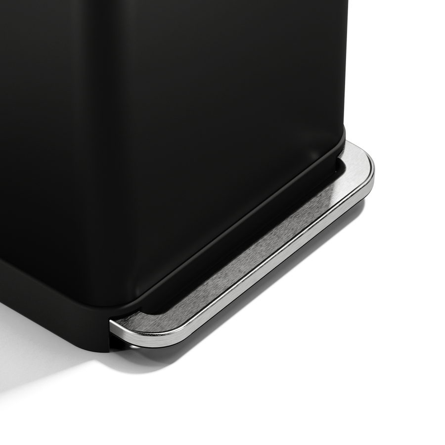 POUBELLE RECTANGULAIRE À PÉDALE