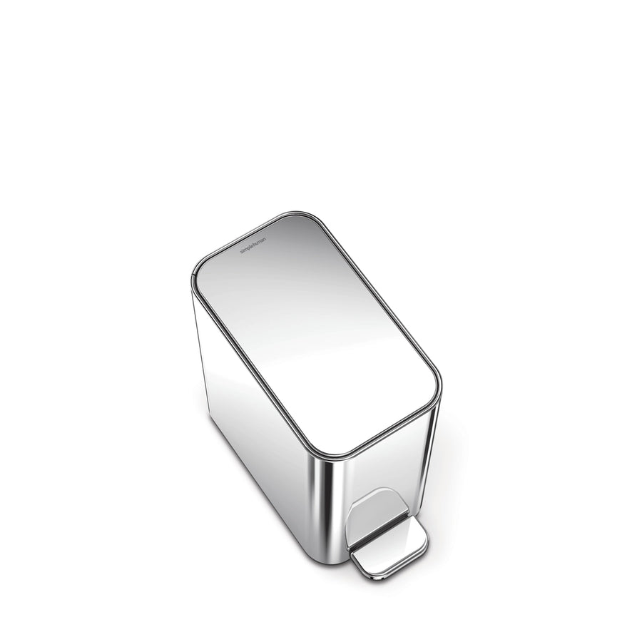 Poubelle compacte à  pédale de 5L