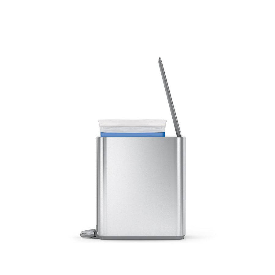 Poubelle compacte à  pédale de 5L